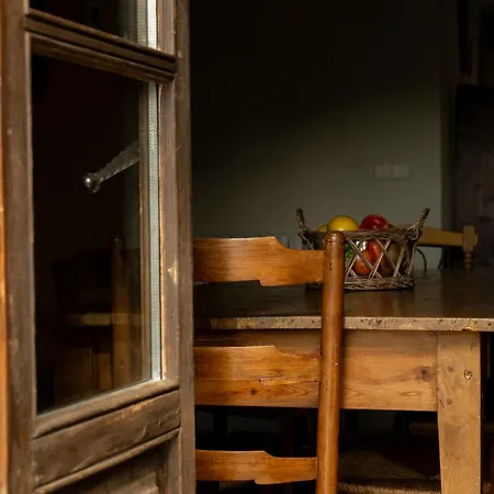 Casa Maria Berna Vila *