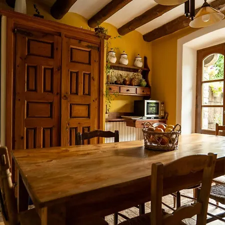 Villa Casa Maria Berna Sarvisé