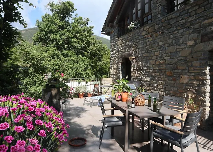 Villa Casa Maria Berna Sarvisé